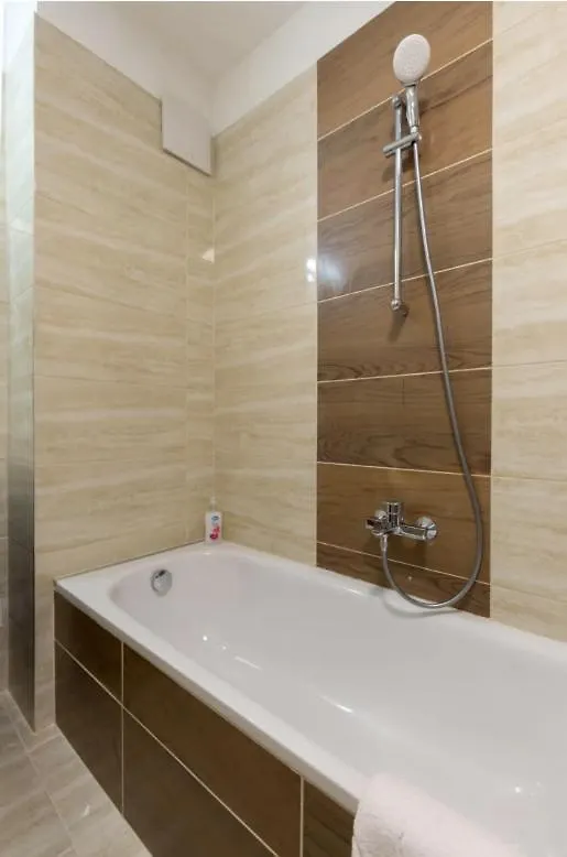 King Deluxe Apartment Budapest 0*,  Hungary